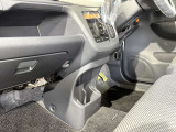 ☆車内の隅々まで徹底クリーニング!目に見えない汚れも落とします!除菌ウイルス除去・消臭でお子様にも安心!