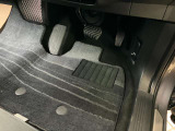 ◆運転席フロアマット◆