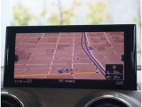 アウディの最新技術を投入したMMI(マルチメディアインターフェイス)多彩なインフォテインメントをシンプルで簡単に、自在の操作できる最新テクノロジーです。