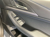 正規認定中古車 全国正規ディーラー保証付/2年・走行距離無制限 トップビューカメラ シートヒーター オートトランク アルミホイール ハーフレザーシート アップルカープレイ ステアリングヒーター