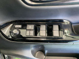 パワーウィンドウ付き☆運転席で全部の窓を開閉することが可能!!