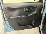 延長保証につきましてはお求めいただく車両によって保証料が異なりますので、当店スタッフまでお気軽にお問い合わせくださいませ。