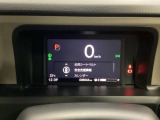 7インチのTFT液晶メーターです。必要な情報をクリアに表示し、運転中の視認性を高めます。