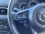 【ハンドルスイッチ】ハンドルを握ったまま、この車の快適装備を操作することが可能です☆詳しくは営業スタッフまでお尋ねください☆