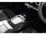 お気軽にお問い合わせください。Tel:075-325-0440 Mobile:070-2313-8676  中古車担当:時女まで