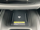 ワイヤレス充電器♪対応スマホならコードいらずで充電可能です♪