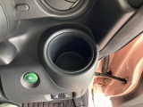 運転席カップホルダー