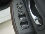 ◆パワーウィンドウスイッチ◆運転席から全席の窓の開閉操作を行うことが出来いつでも換気ができます!