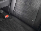 ◆ISOFIX◆シートベルトいらずでチャイルドシートと固定金具を連結するだけでガッチリ固定できます。