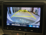 リアカメラ付で、後方をナビ画面で確認。車庫入れも安心です。もちろん、バックギアと連動しています。