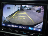 ■バックカメラ■ガイドラインが付いているので車庫入れも楽々です!トランク下部分の死角もカバーしてくれるので運転も安心です♪