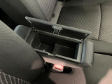 お客様にぴったりなおクルマをお選びいただけますように様々な展示車をご用意致しております!ダイハツの軽自動車だけではなく、他メーカー車やコンパクトカー・ミニバンなども数多く取り揃えております!