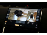 自車を真上や斜め後ろから見下ろすような高精細な映像で、周囲の安全確認をスマートにサポートします。大きめのボディでも車両感覚が掴みやすく、狭い場所での運転や駐車も優しくアシストしてくれます。
