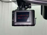 ドライブレコーダー装着車両です