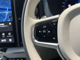 ACCアダプティブクルーズコントロールの操作はステアリングで行います。車間距離の調整も同じです。