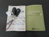 メインキー、説明書、メンテナンスノートです。