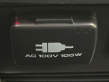 【1500Wアクセサリーコンセント】消費電力1500Wまでの家電が使えます。キャンプやスポーツ・アウトドアでのアクティビティはもちろん、災害・停電の際に大活躍♪