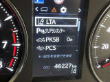 ★衝突被害軽減ブレーキ★先行車との距離を常に検出!前方の自動車などを検知し追突の危険性が高まった場合、警告やブレーキ作動で衝突被害の軽減を図る装置です!