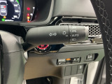 【オートライト(AUTO)】外の明るさをシステムが感知して、自動でヘッドライトが点灯します!ヘッドライトをつけ忘れを防ぐ便利機能です