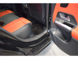 メルセデスは良質なクルマ(中古車)を、安心のサービスと共にお届けしています。