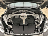 V8 / 32 valve (Camtronic) 9-Speed Automatic