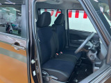 運転席広々
