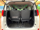 普段のお買い物や通勤、送迎等に十分な荷室スペースを確保しております。セカンドシートを倒すと、大きな荷物の積載も可能です♪