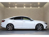 このお車はホンダ純正光脱臭・抗菌加工を納車前に致します。光触媒消臭は光触媒と銀イオンにより消臭とウイルス除菌や抗菌効果のダブル効果で車内を快適に保ちます。