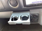 ご成約のおクルマ全て、エンジンオイルを交換してご納車させていただきます!また、点検時に消耗品の状態確認も行い必要に応じて新品交換させていただきます!