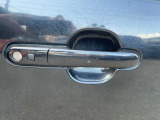 お車の状態は内外装共にとても綺麗な状態を保っておりますので私共でも自信を持ってお薦め出来る1台です!!