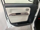 延長保証につきましてはお求めいただく車両によって保証料が異なりますので、当店スタッフまでお気軽にお問い合わせくださいませ。