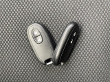 当店のお車をご覧いただきましてありがとうございます。お車についてのご質問やお見積りのご依頼、ご購入にあたってのご相談などは無料電話(0078-6002-312860)にお気軽にお問い合わせ下さい!