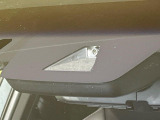 【トヨタセーフティセンス】走行中に前方の車両等を認識し、衝突しそうな時は警報とブレーキで衝突回避と被害軽減をアシスト。より安全にドライブをお楽しみいただけます。