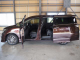 お車に関してのご質問などはLINE(ID友達検索&rarr;@210bdwpm)、直通アドレス(rerize@autorerize.co.jp)またはお電話(025-372-8118)までお気軽にお問合せ下さい♪