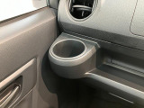 品質には自信があります!ハッピーの品質・キレイなお車をお届けさせていただきたい!そんな気持ちでキレイに仕上げております。フロアマットなどの清掃はもちろん、シート下なども徹底的に清掃しております。