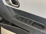 車の乗り降りの際に必ず触るドアハンドルです。使用感が気になる方はお気軽にお申し付けくださいませ。