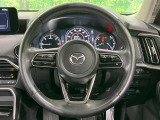 【純正革巻きステアリング】上質な革を使用することで、手にしっかり馴染みとても運転しやすいハンドルです♪