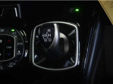 無段変速機(CVT)を搭載。有段変速機に存在する「変速ショック」が無いので、スムーズなアクセル操作が可能です♪