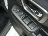 ◆パワーウィンドウスイッチ◆運転席から全席の窓の開閉操作を行うことが出来いつでも換気ができます!