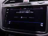 【パワーテールゲート】鍵を持って足をかざすだけで自動開閉が可能!両手がふさがっている時でも楽にお使いいただけます。