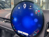 車両の詳細、ご質問につきましては、弊社営業スタッフまでお気軽にご連絡下さいませ。遠方のお客様には実車の詳細画像送信も承ります。お客様からのお問合せをお待ち致しております。