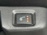 c28型には2列目シートにもシートヒーター完備!これは嬉しいですね