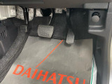 WEBで事前にお車をチェックしていただくことで、短時間での商談にも対応しております。WEBやお電話でご来店時間のご予約をお願いたします。ご予約の際にはWEB掲載の車両をお伝えください。