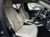 ◆LIBERALAは、輸入車選びの新たなスタイルを提案するインポート・セレクト・ブランドです。オーナー様となる方がクルマから直接感じる感性を第一にした、最良の一台との出会いをコーディネートいたします。