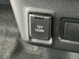 【アクセサリーソケット】12Vの電源は使いやすい位置に装備!用途は様々、スマホの充電やドラレコの電源として役に立ちます♪