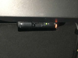 ETC車載機が収納されています。