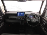 安心して運転して頂ける視界の広さと快適空間です。