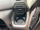 初度登録から3年未満のお車は、わずか8800円で新車保証を2年延長できる「まごころ保証プラス&alpha;」をご用意しております。※詳しくは営業スタッフまでお願いします。