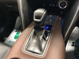 【ダイナミックコントロール4WD】状況に応じて駆動状態を自動で電子制御!通常時は燃費の良い状態で走行。発進時や滑りやすい路面状態のときはもちろん、車両挙動に応じてトルクを配分、安定した走行を保ちます!