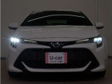 LEDヘッドライト(オートハイビーム機能付)が搭載されており、遠くまで明るく均一に照らし、高速道路等での安心感が向上しております。